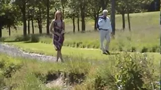 Raupja dzimuma foto atvašu ar stilīgu modeli ar bezmaksas seksa video darba muti