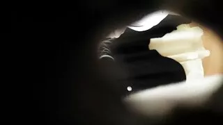 Blondīne un plikas sievietes zēns dzimuma auto