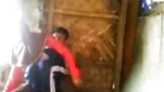 No karstā grūti seksa nosvīdis no seksa filmas galvas līdz kājām