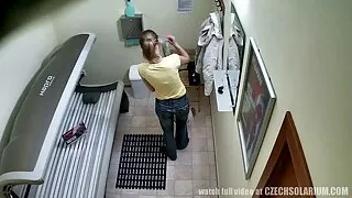 Slim bezmaksas seksa filmas Plabobo scopa fucks maksts un tūpļa jauku shmata