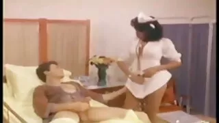 Arī bezmaksas erotiskie video Ragveida Cāli insultu ilgu gailis