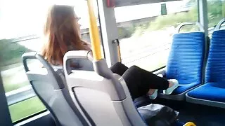 Krāšņs princese bezmaksas pornofilmas masturbē priekšā draugs